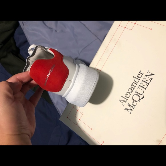 Alexander McQueen Sneakers - Picture 5 of 5